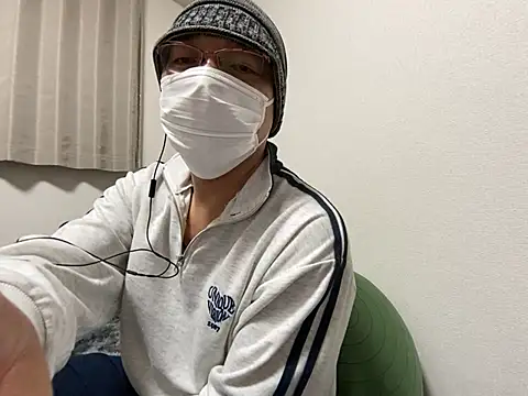 Snapshot of Grandpa29hijii chatting on February 12, 1:27 pm Grandpa29hijii online show from February 12, 1:27 pm