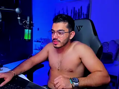 BrunoD31 online show from March 4, 3:46 am