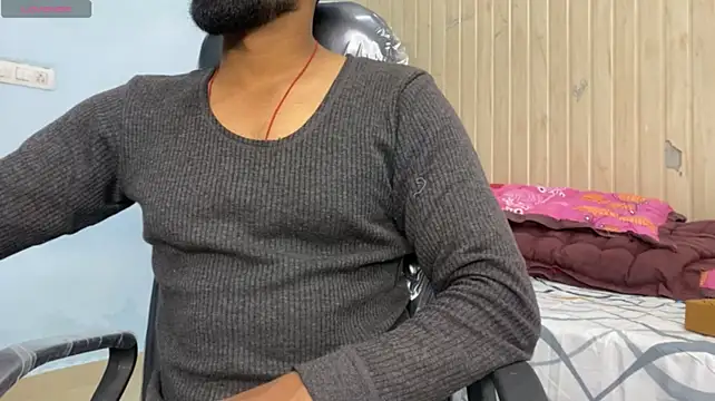 vicky dear love online show from December 8, 4:07 pm