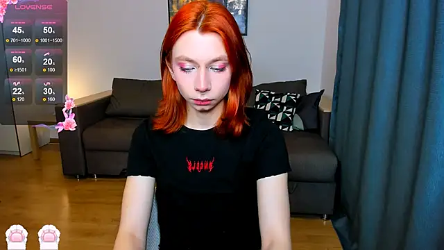 Snapshot of dani_murrr chatting on January 19, 8:41 pm dani murrr online show from January 19, 8:41 pm