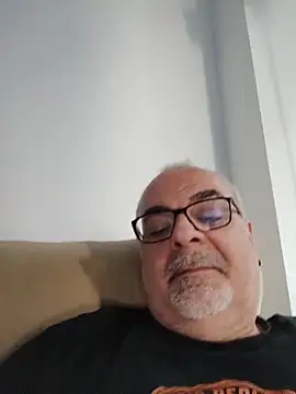 Satiro Sevilla online show from April 18, 6:53 pm