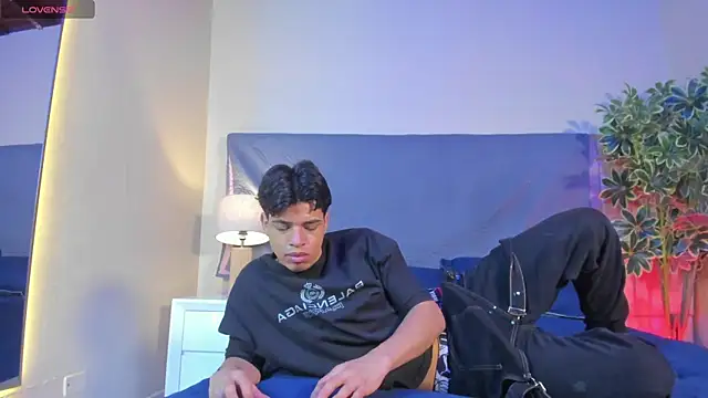 Snapshot of Benjamin_More chatting on February 4, 2:28 am Benjamin More online show from February 4, 2:28 am