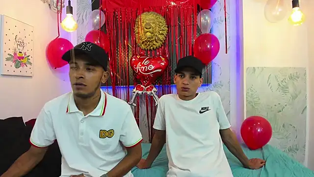 JordanAndAndrew online show from February 14, 7:23 pm