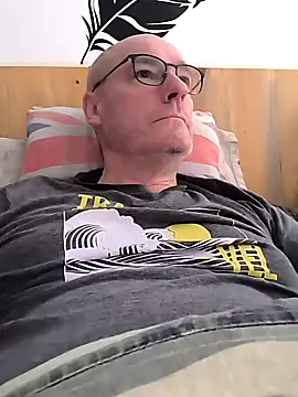 bogland33 online show from February 27, 9:54 am