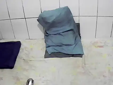 pierdona online show from December 2, 6:52 pm