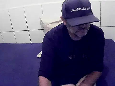 pierdona online show from February 11, 9:20 pm