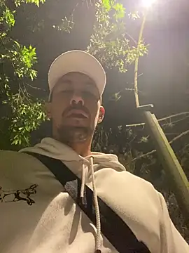 dantedesirexx online show from March 12, 8:08 am