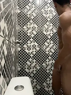 Naka300 online show from October 31, 10:51 am