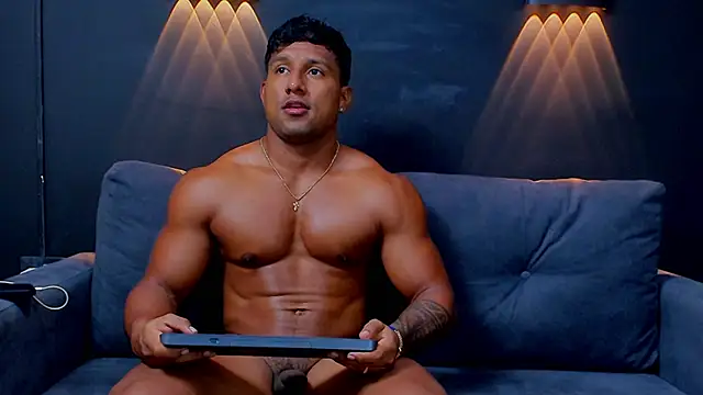 CallumMuscle online show from February 24, 6:27 am