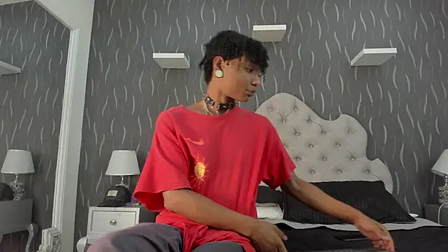 ErickHoffmans online show from December 16, 4:45 am