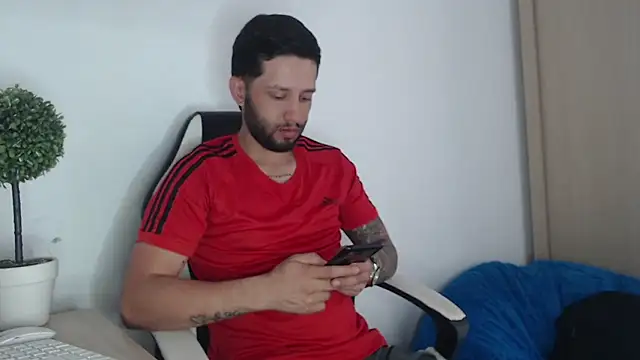 maxXximo777 online show from February 18, 2:49 pm