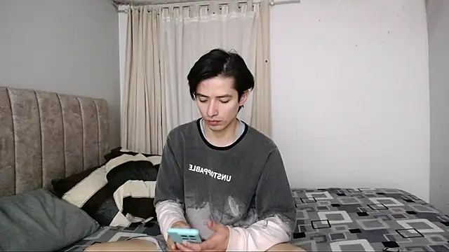 Yellowpokemon23 online show from September 13, 5:30 am