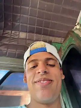 Leo bunny hot online show from November 9, 8:24 pm