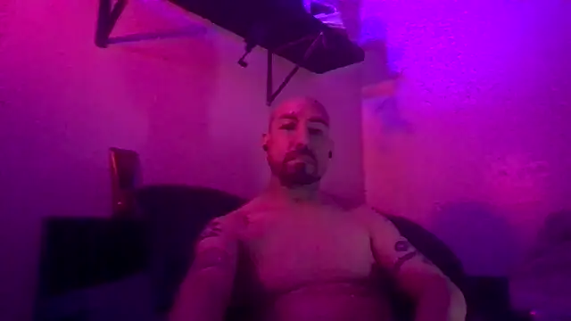 nakedtony81 online show from February 16, 6:06 pm