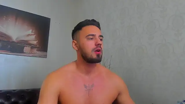 AxelWaylon online show from October 12, 11:26 am