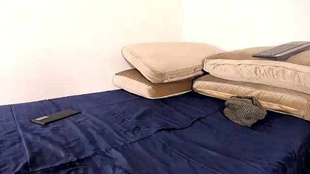 Brock hurn1 online show from December 17, 1:29 am