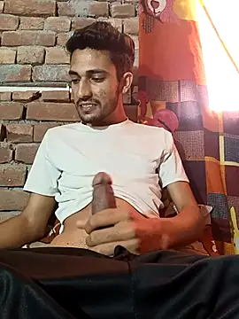 Snapshot of AjaxStar chatting on October 17, 3:32 am AjaxStar online show from October 17, 3:32 am