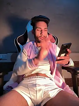 AjaxStar online show from February 5, 1:07 pm