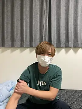 onimakura online show from December 21, 2:25 pm