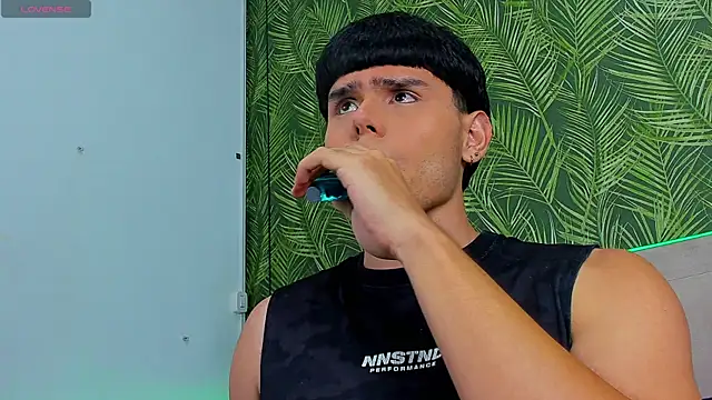 Nathaniel Park online show from April 19, 3:06 am