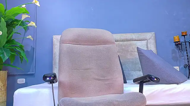 Iker bigdick online show from November 22, 7:35 pm