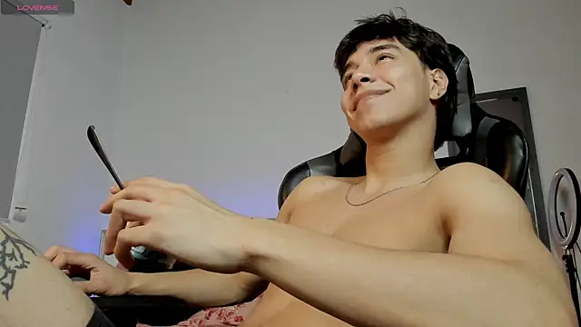 facebaby1 online show from November 16, 9:17 pm