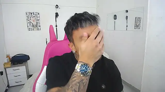 Leonard Price online show from January 11, 1:37 pm