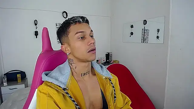 Leonard Price online show from November 16, 2:03 am