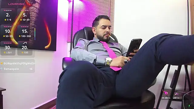 Snapshot of Ethan_Castellano chatting on September 19, 8:52 pm Ethan Castellano online show from September 19, 8:52 pm