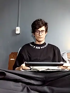 Loggan donnelly online show from March 12, 6:37 pm