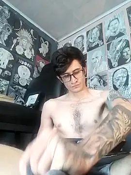 Loggan donnelly online show from February 4, 6:36 pm