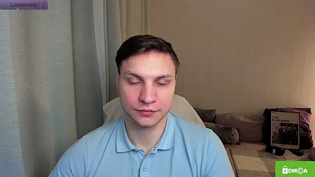 handsome guy01 online show from June 8, 10:44 pm
