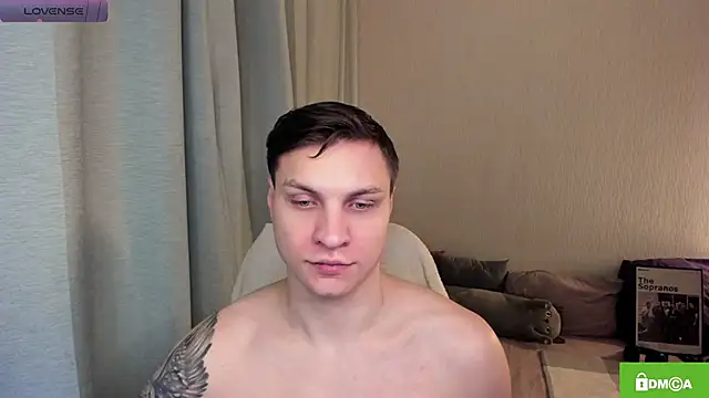 handsome guy01 online show from June 9, 10:55 pm