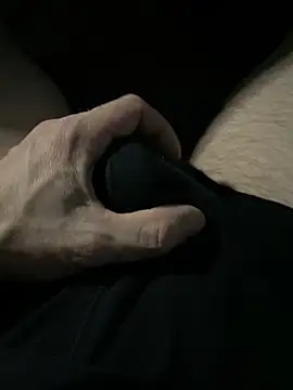 Ich68 online show from February 7, 7:49 pm