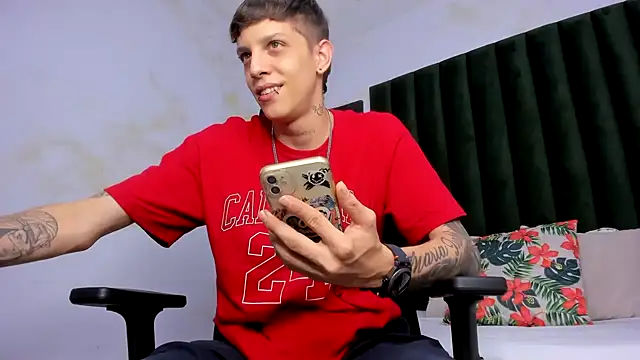 Adam hard  online show from March 5, 8:44 pm