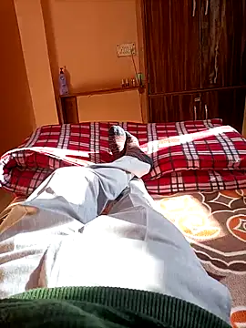 RRahullove69 online show from February 5, 10:11 am