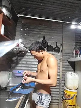 tayson  online show from December 6, 11:54 am