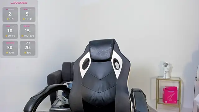 MaximusDick1  online show from July 24, 12:23 pm