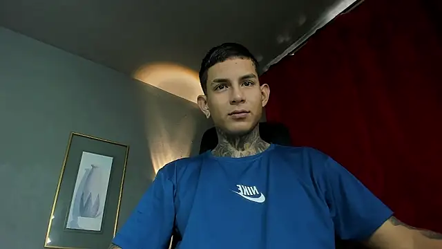 Travistanner 28 online show from February 17, 4:39 pm