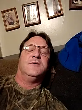 Sexyaron89285 online show from October 28, 3:42 am