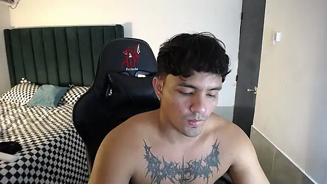 man dur07 online show from October 24, 11:17 pm