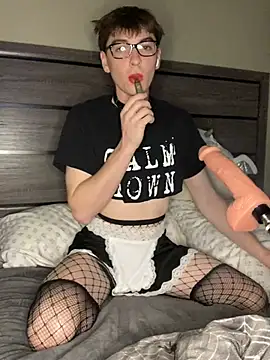 YourFavTwinkie online show from December 23, 6:55 am