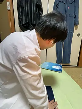 Snapshot of shigeki-113 chatting on October 17, 1:37 pm shigeki-113 online show from October 17, 1:37 pm