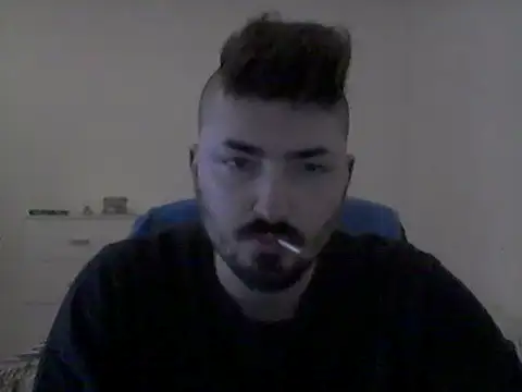 Snapshot of Hkl95555 chatting on October 23, 9:18 pm Hkl95555 online show from October 23, 9:18 pm