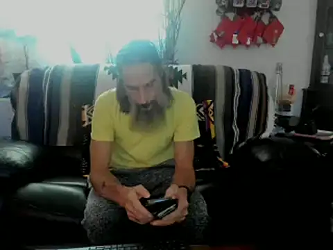 Snapshot of mindphu_k chatting on December 18, 5:21 pm mindphu k online show from December 18, 5:21 pm