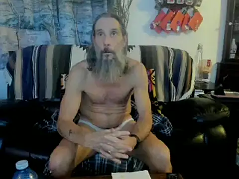 Snapshot of mindphu_k chatting on December 18, 5:59 am mindphu k online show from December 18, 5:59 am
