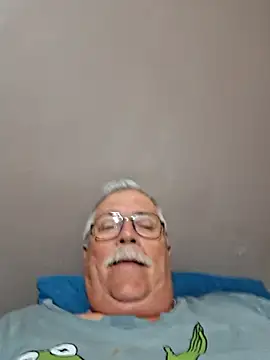 Snapshot of NawtyB1965 chatting on September 27, 3:59 am NawtyB1965 online show from September 27, 3:59 am