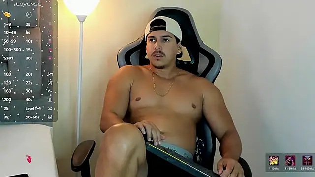 victor vixen online show from April 24, 10:45 pm