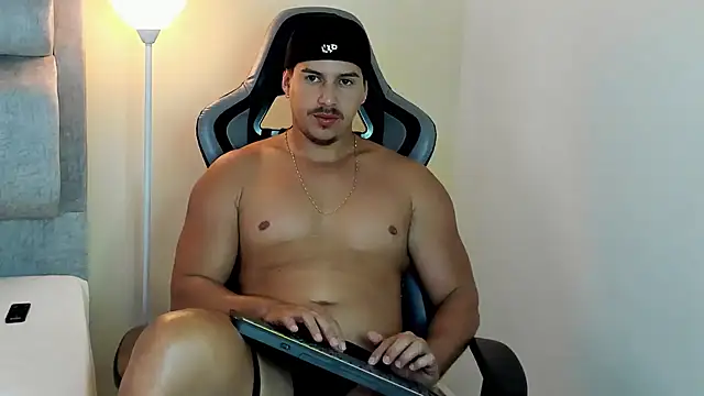 victor vixen online show from April 23, 7:38 pm