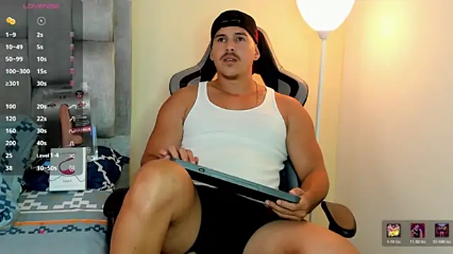 victor vixen online show from March 27, 12:04 am